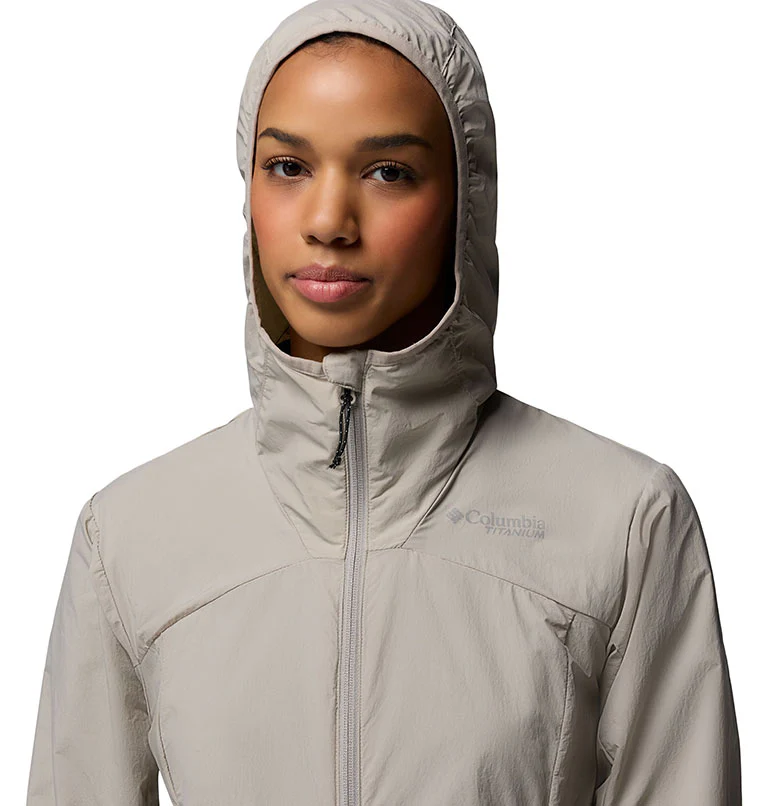 Women's Loop Trail III Windbreaker Jacket - Image 4
